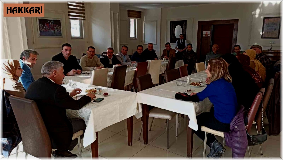 Hakkari AK Parti İl Başkanı Özbek: "Eğitimde son sırada olmak Hakkari'nin kaderi olmamalı"