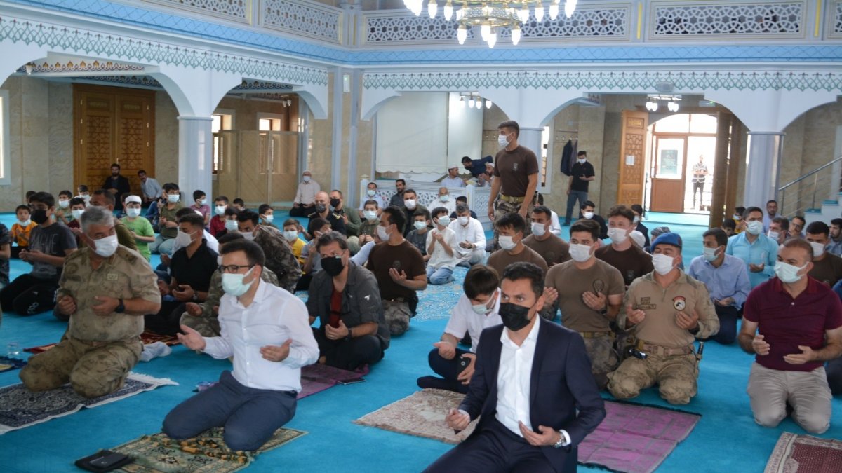 Hakkari'de 15 Temmuz Demokrasi ve Mill Birlik Günü