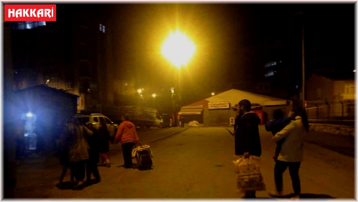 Hakkari'de 3 büyüklüğünde deprem