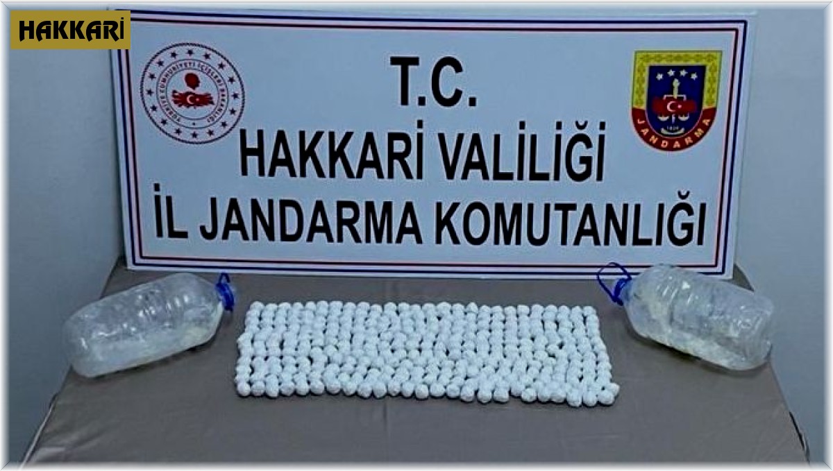 Hakkari'de 3,5 kilo eroin ele geçirildi