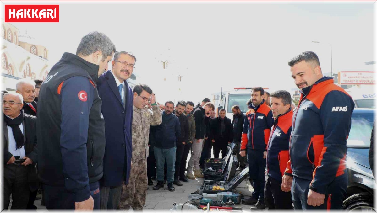 Hakkari'de 6 Şubat depremi anma programı düzenlendi