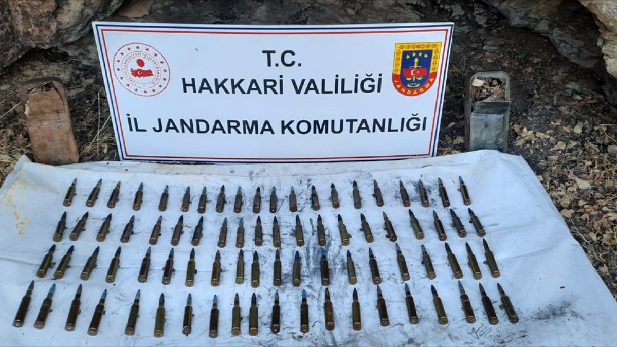 Hakkari'de 80 uçaksavar mühimmatı ele geçirildi