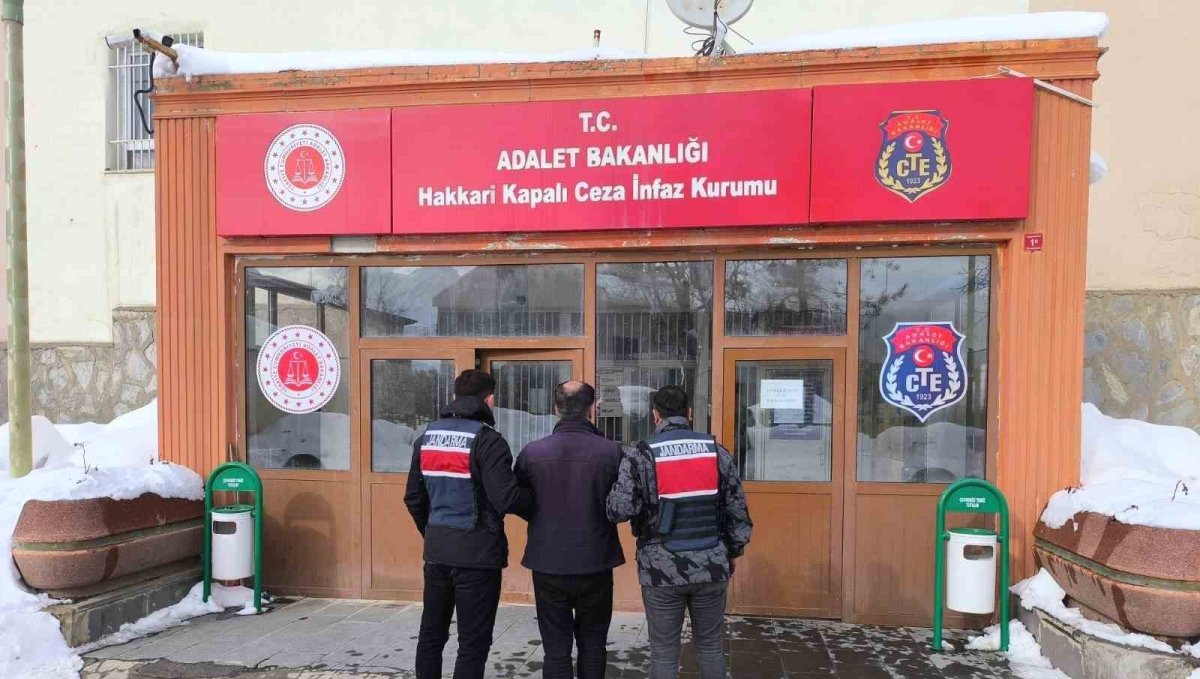 Hakkari'de 9 yıl 9 ay hapis cezası bulunan şahıs yakalandı