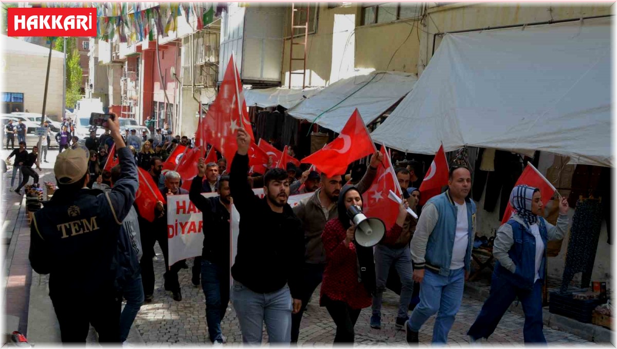 Hakkari'de annelerin evlat nöbeti 44'üncü haftada