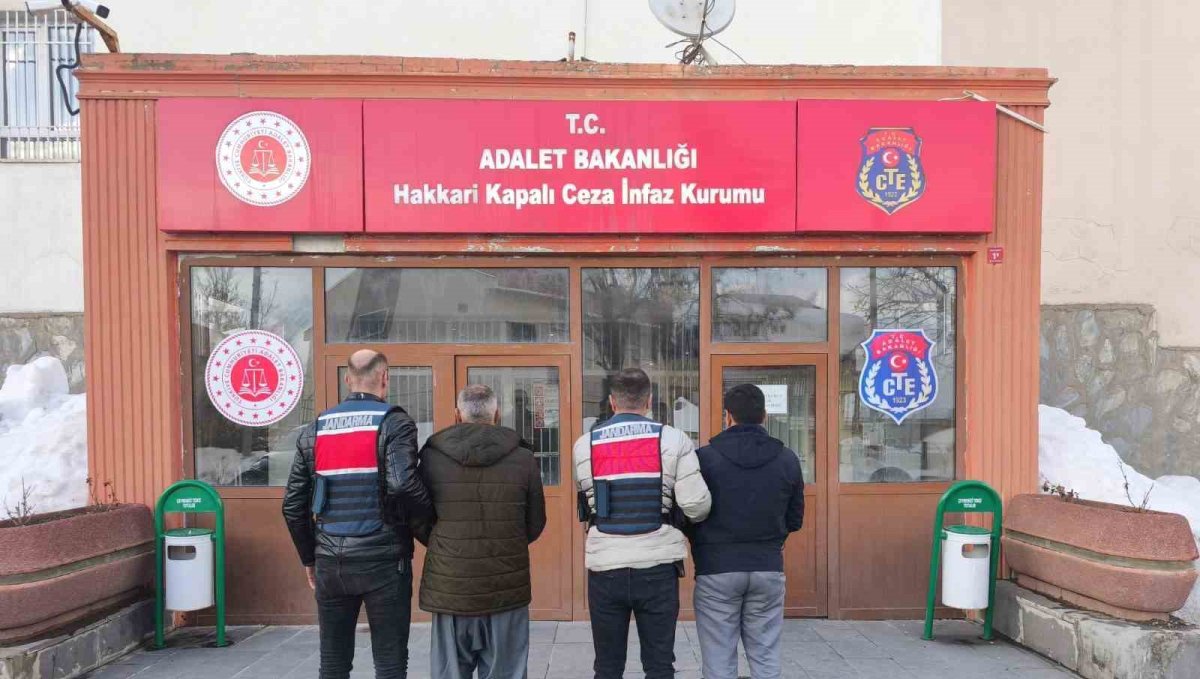 Hakkâri'de aranan 8 kişi yakalandı
