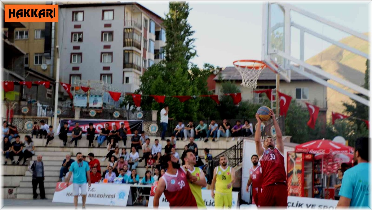 Hakkari'de basketbol heyecanı sona erdi