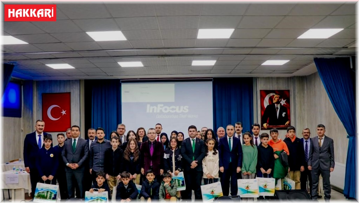 Hakkari'de bilgi yarışması il finali yapıldı