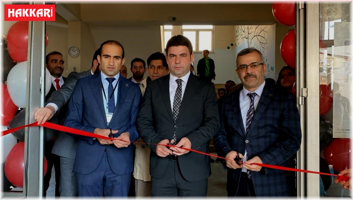 Hakkari'de bilim fuarı heyecanı