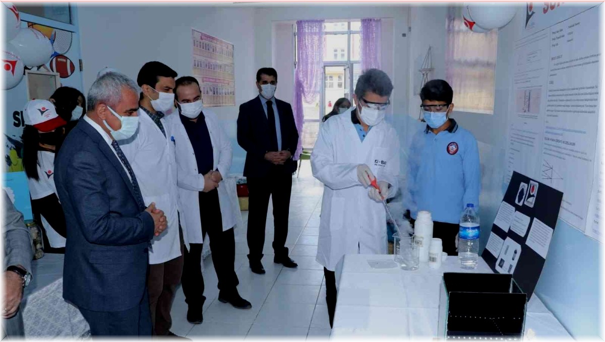 Hakkari'de 'Bilim Fuarı' heyecanı