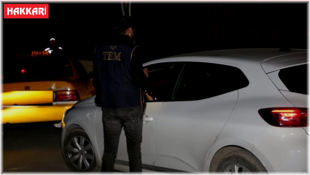 Hakkari'de değişik suçlardan aranan 70 kişi yakalandı