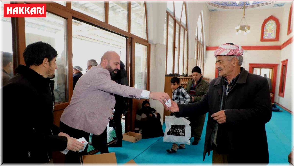 Hakkari'de depremzedeler için mevlit okutuldu