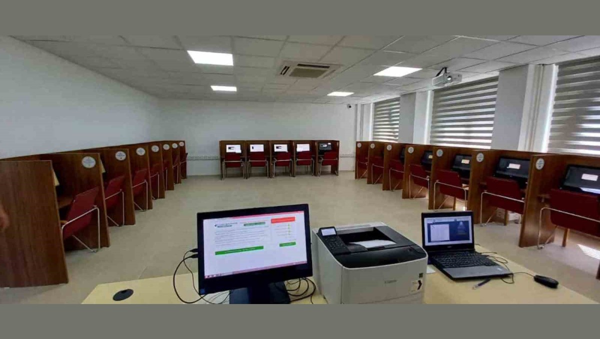 Hakkari'de e-sınav merkezleri sayısı 5'e çıktı