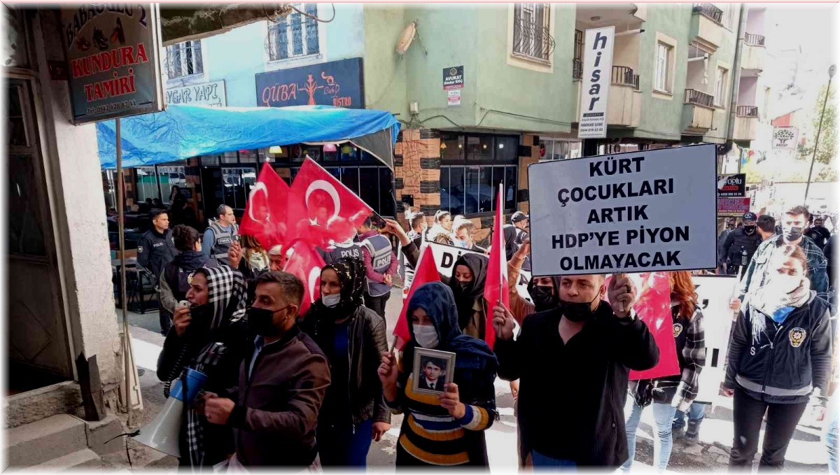 Hakkari'de evlat nöbeti 19. haftasında