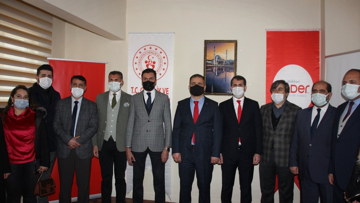 Hakkari'de "Hayallerime Dokun Projesi"