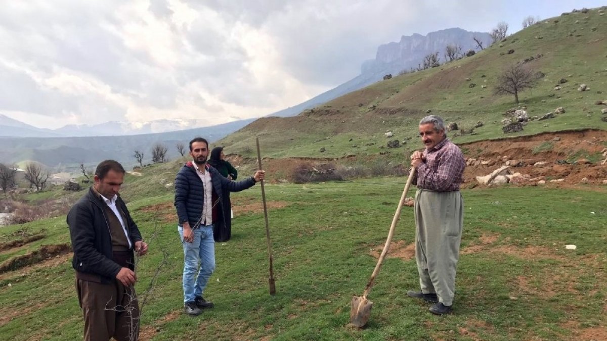 Hakkari'de iki mevsim bir arada