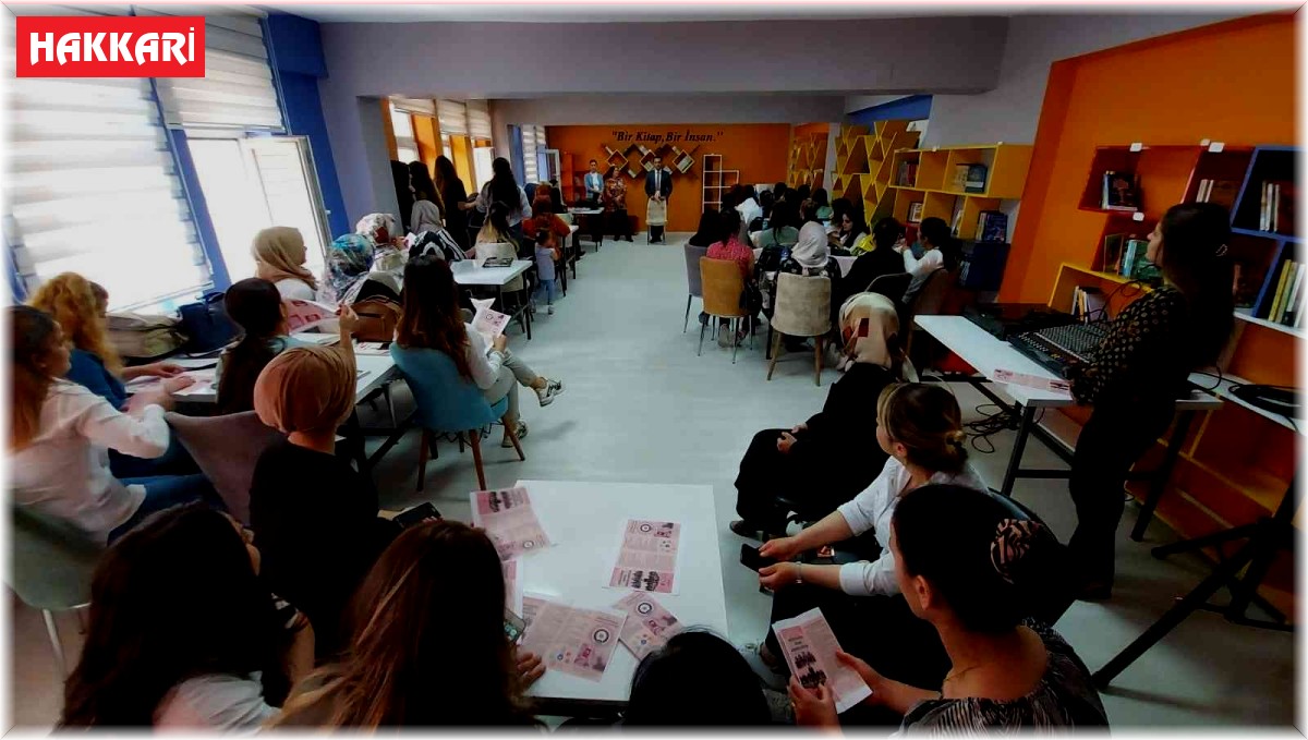 Hakkari'de kadınlara KADES anlatıldı