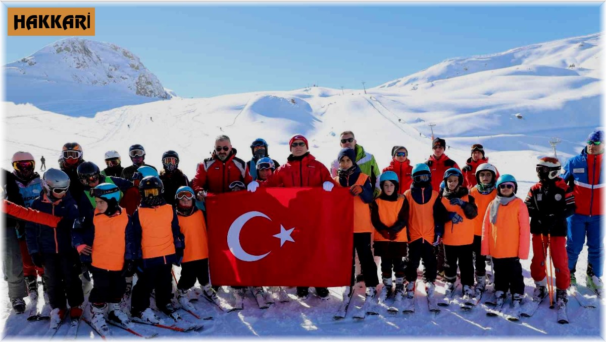 Hakkari'de kayak sezonu açıldı