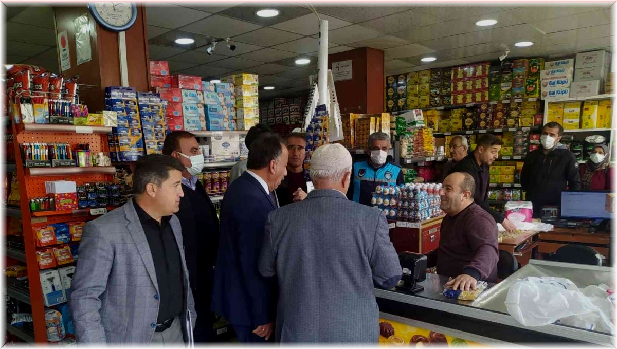 Hakkari'de marketlerde denetim yapıldı