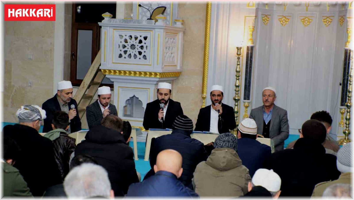 Hakkari'de Miraç Kandili dualarla idrak edildi
