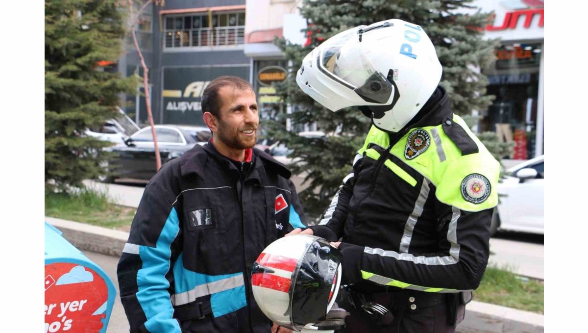 Hakkari'de motosikletlilere sıkı denetim
