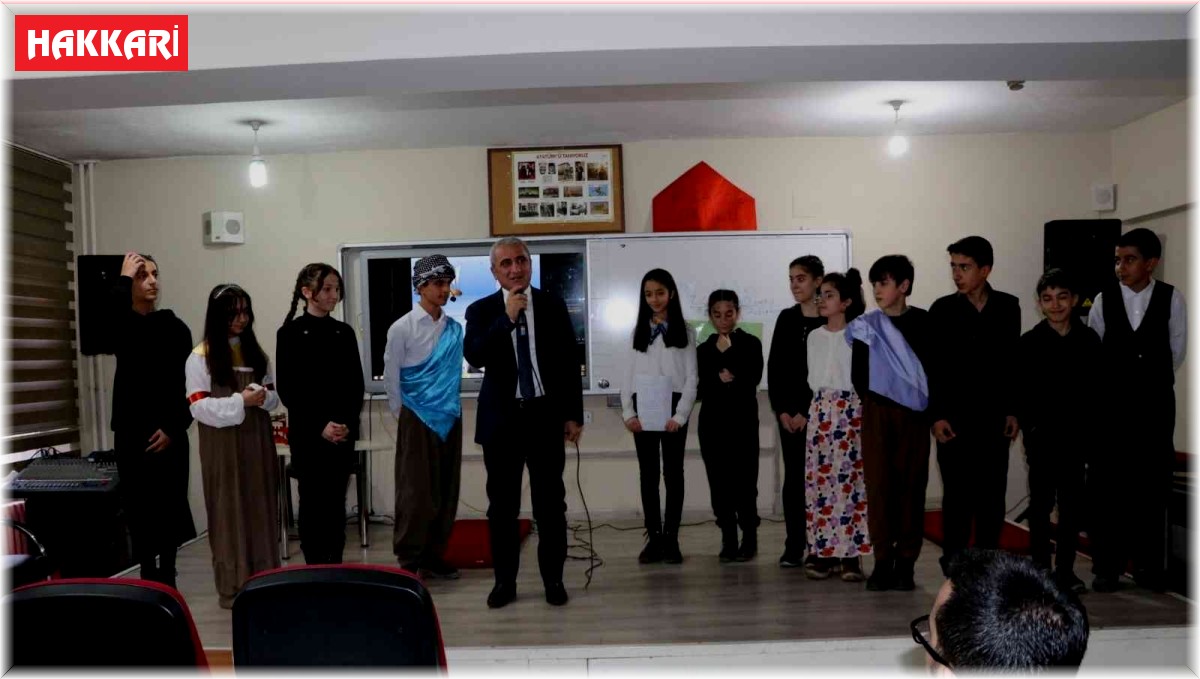 Hakkari'de öğrenciler hem eğleniyor hem matematiği öğreniyor