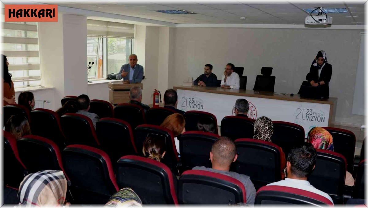 Hakkâri'de okullara hizmet veren gıda sektörü çalışanlarına hijyen eğitimi