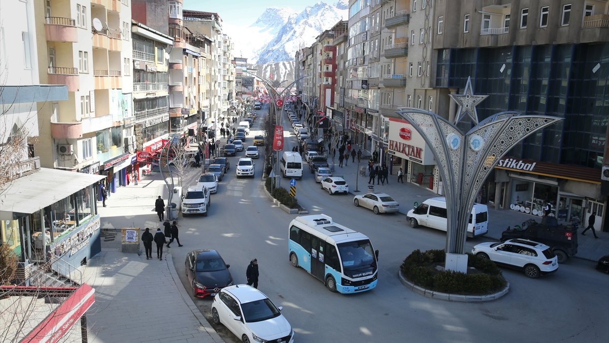 Hakkari'de öncelikli gündem "Deprem"