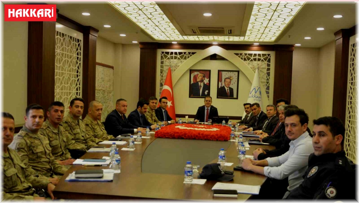 Hakkari'de seçim güvenliği toplantısı yapıldı