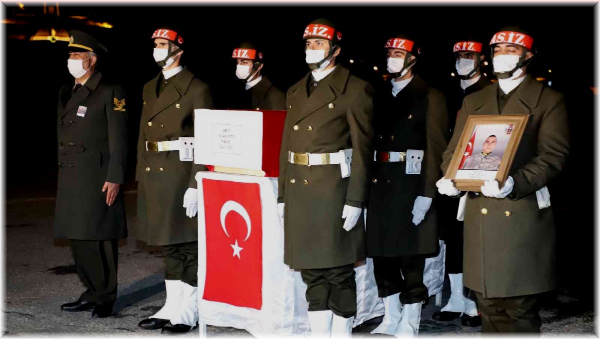 Hakkari'de şehit İslam Çiftçi için tören düzenlendi