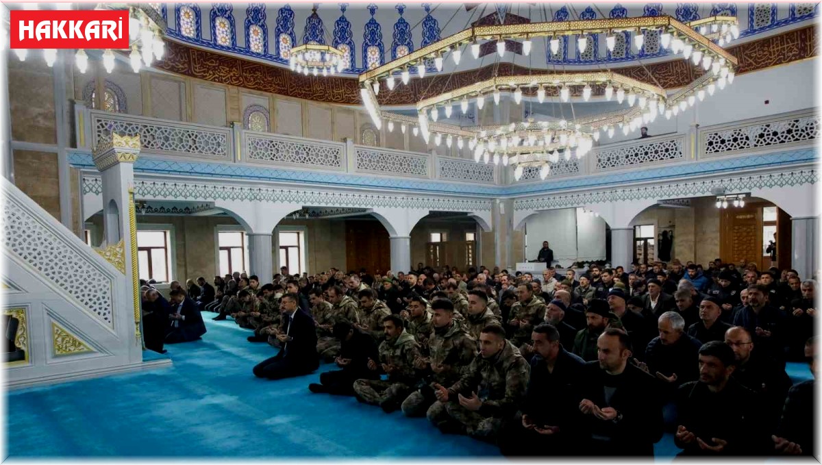 Hakkari'de şehitler için mevlit okutuldu