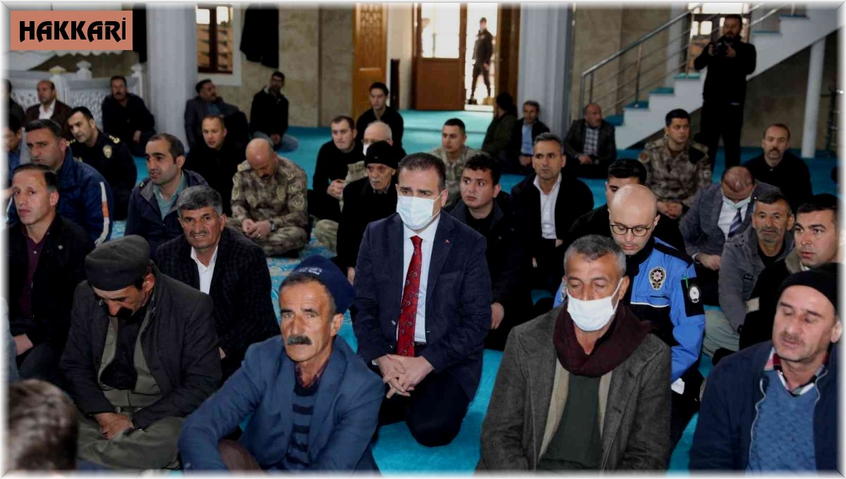 Hakkari'de şehitleri için Mevlid-i Şerif okutuldu