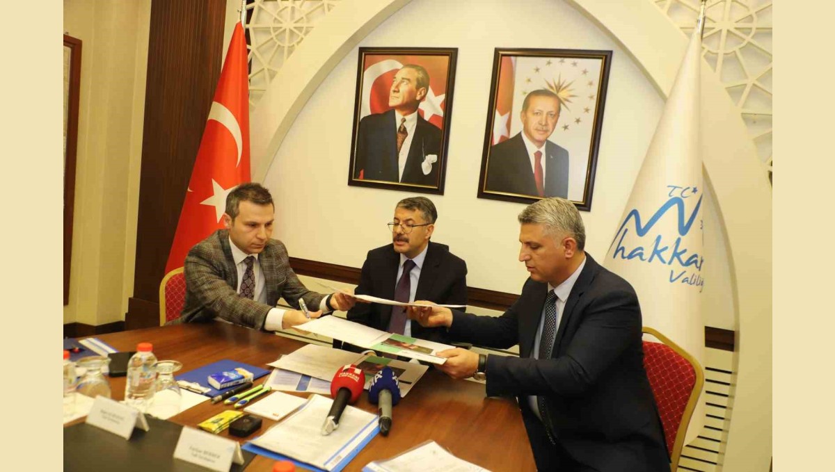 Hakkari'de sokak hayvanları için protokol imzalandı