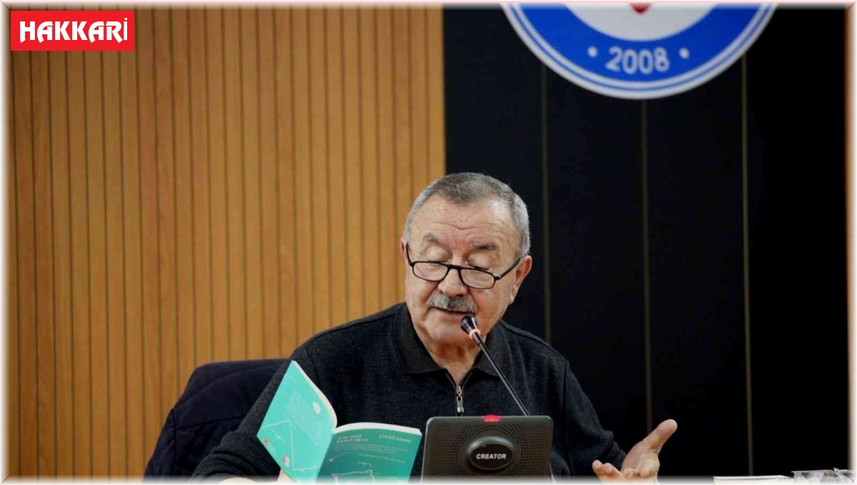 Hakkari'de "Şükrü Erbaş Söyleşi ve İmza Töreni" düzenlendi