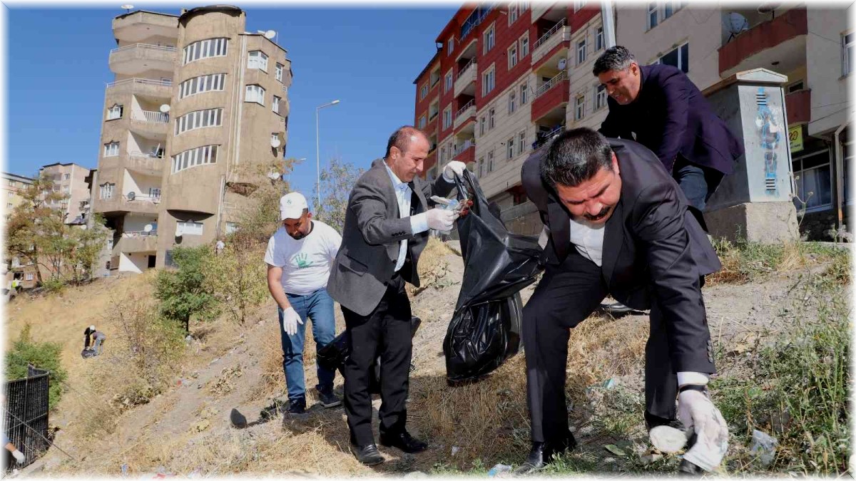 Hakkari'de temizlik çalışması