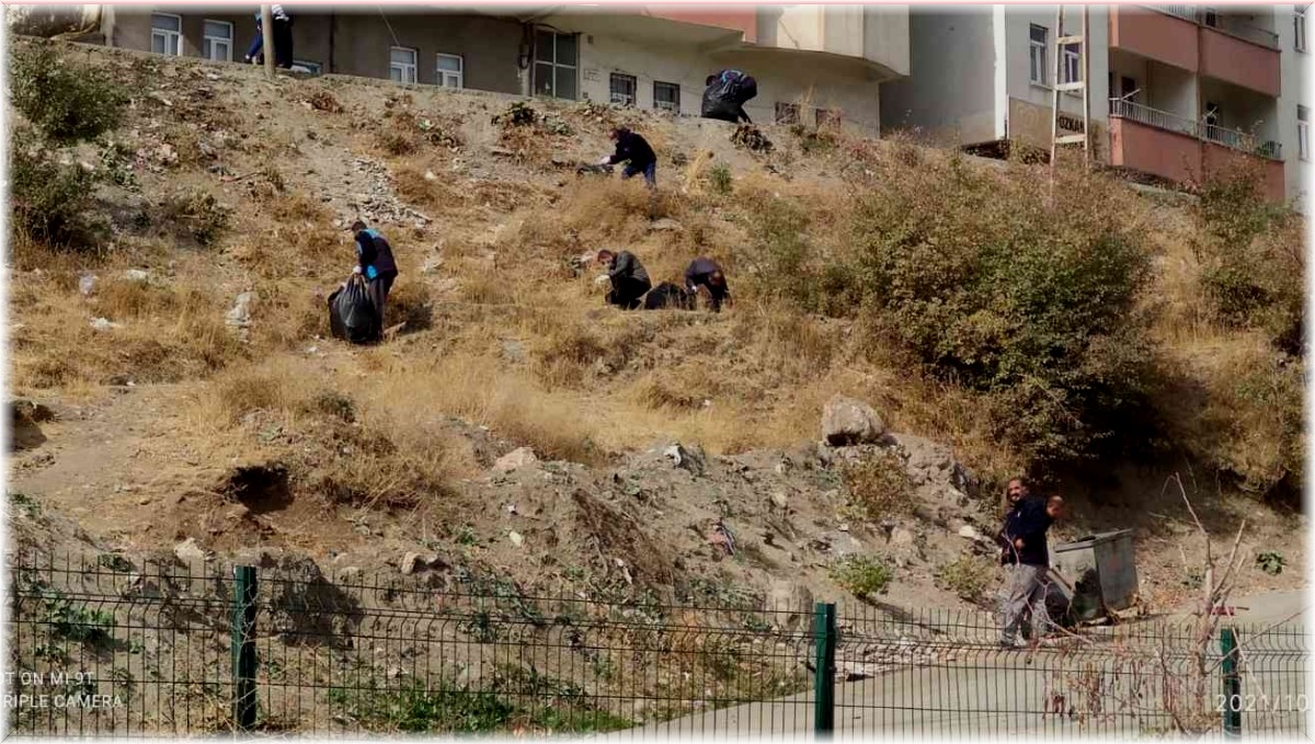 Hakkari'de temizlik kampanyası takdir topladı