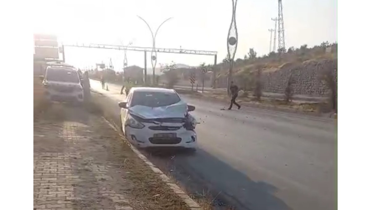 Hakkari'de trafik kazası: 2 yaralı