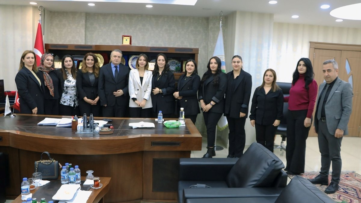 Hakkari'de Yaşam Çemberi Kadın Girişimi ve Üretim Kooperatifi kuruldu