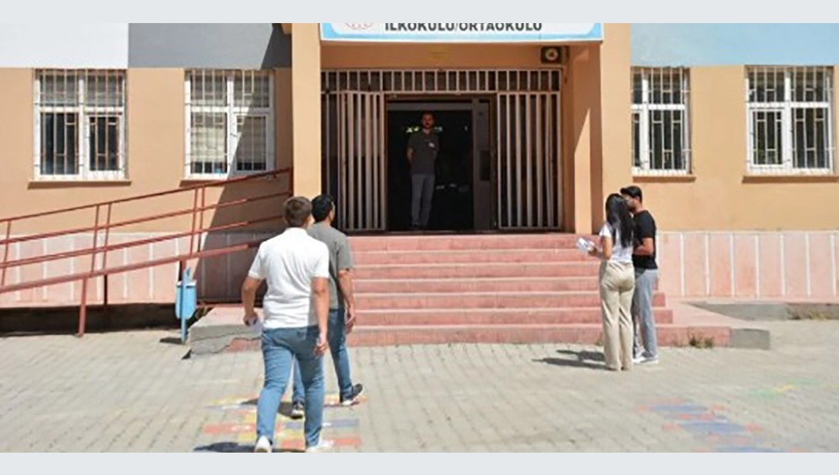 Hakkari'de YKS heyecanı başladı