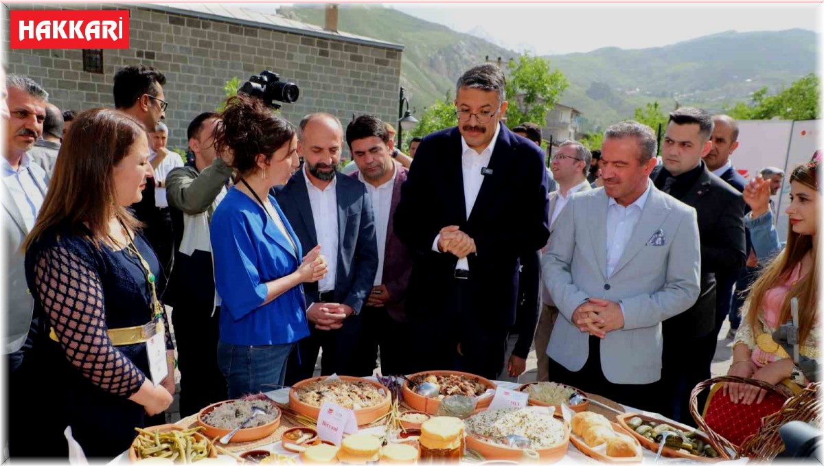 Hakkari'de yöresel lezzetler festivali düzenlendi
