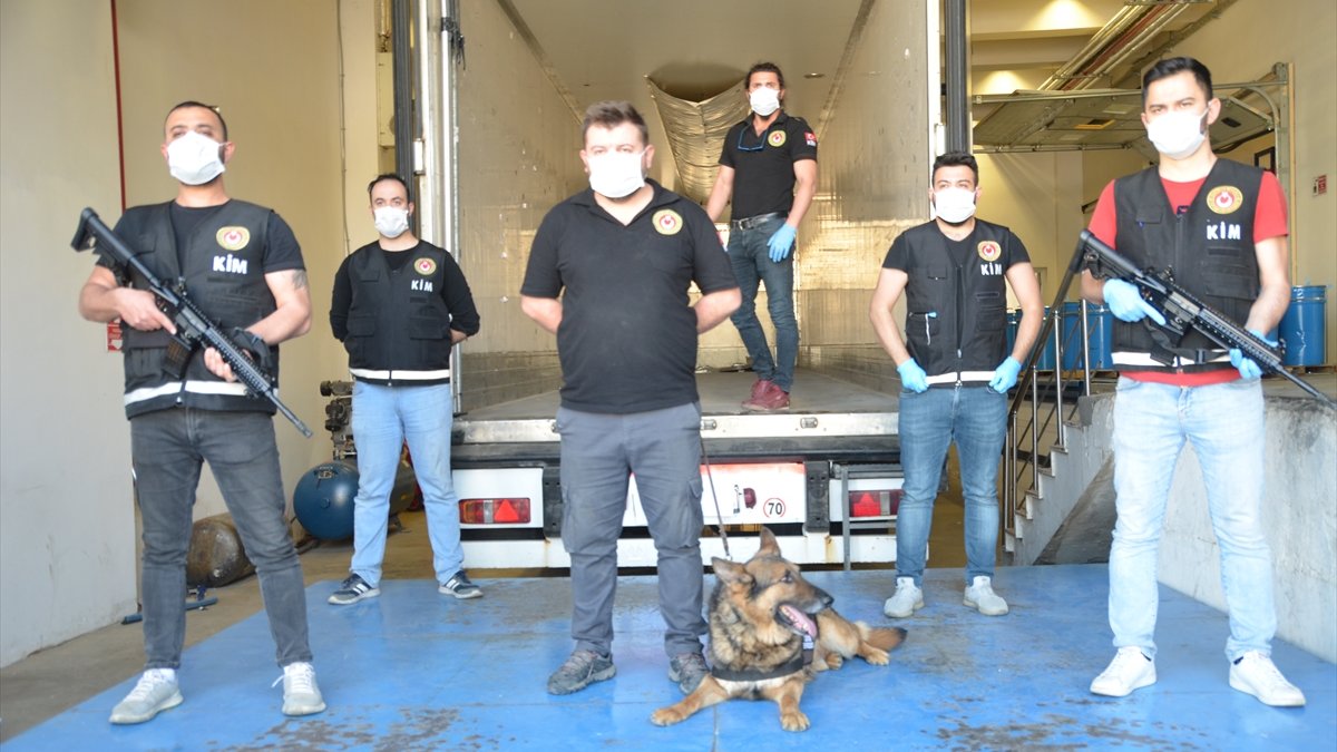 Hakkari'deki Esendere Gümrük Kapısı'nda 142 kilogram eroin ele geçirildi