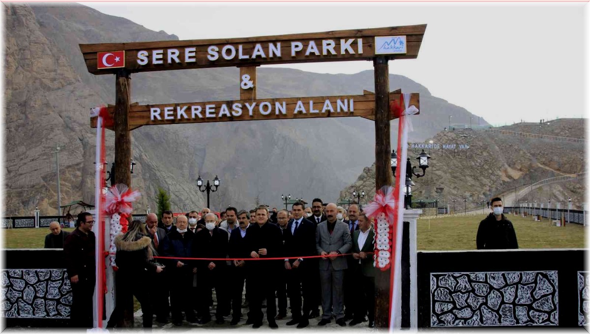 Hakkari'deki "Sere Solan Parkı" hizmete açıldı