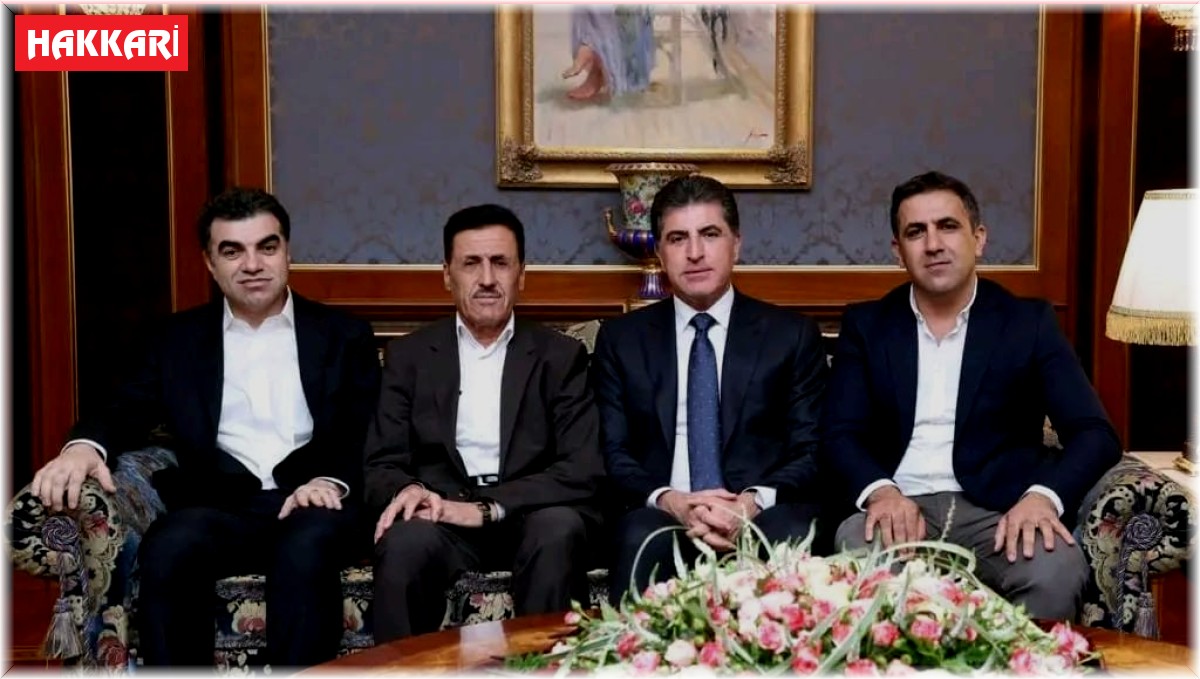 Hakkari heyeti sınır kapısı için Neçirvan Barzani ile görüştü