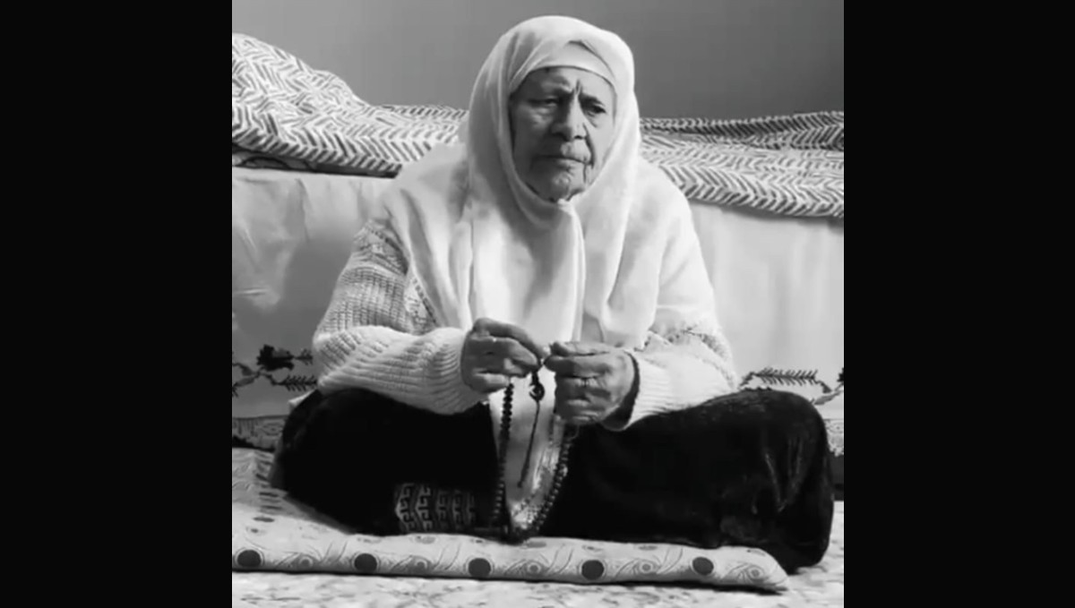 Hakkari'nin asırlık çınarı 115 yaşındaki Fatma nine hayatını kaybetti