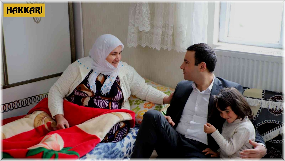 Hakkari Vali Yardımcısı Kılıç, aile ziyaretlerinde bulundu
