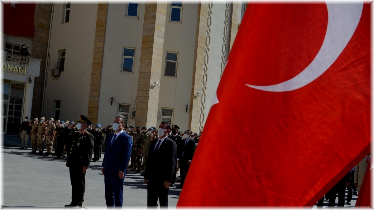 Hakkari’de 19 Eylül Gaziler Günü Kutlandı
