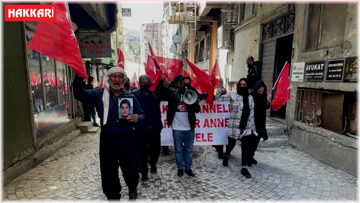 Hakkarili annelerin evlat nöbeti 43'üncü haftada