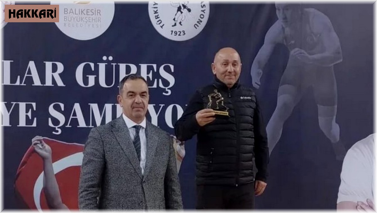 Hakkarili antrenör 'en centilmen antrenör' ödülüne layık göründü