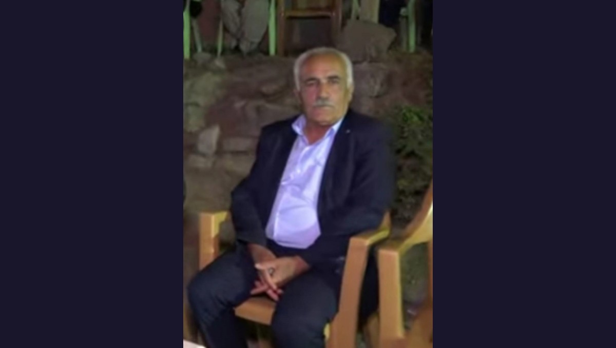 Hakkarili eski muhtar uçakta kalp krizi geçirdi