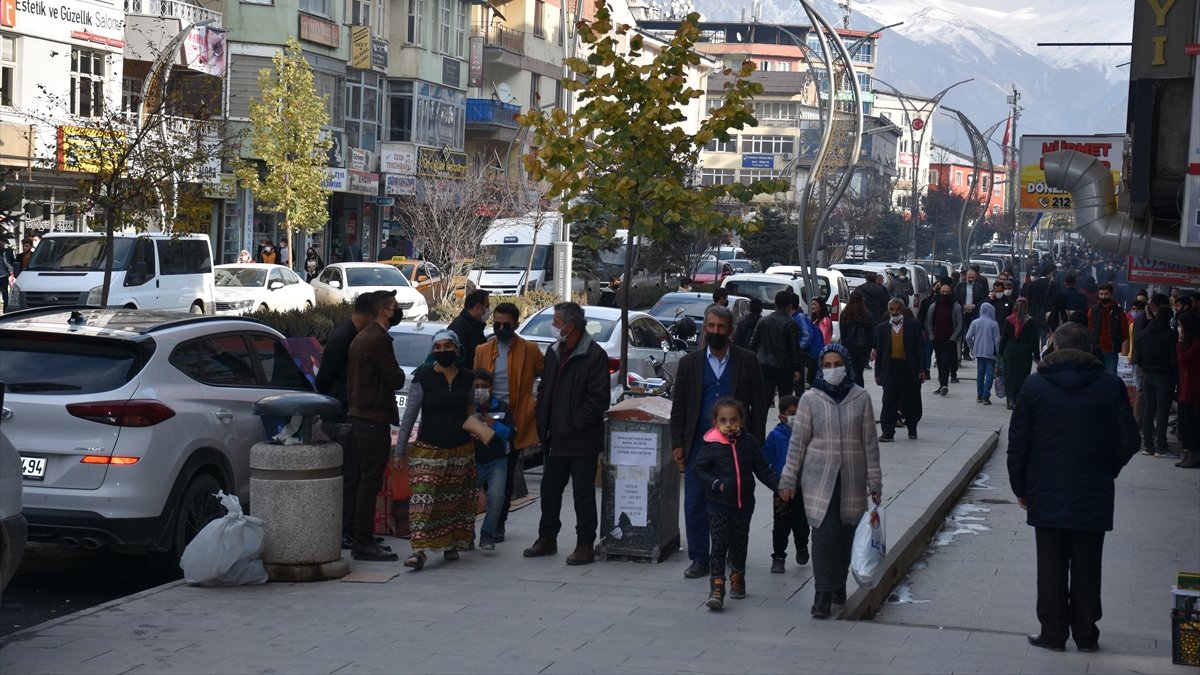 Hakkarili esnaf ve vatandaş borcuna sadık olmaktan gurur duyuyor