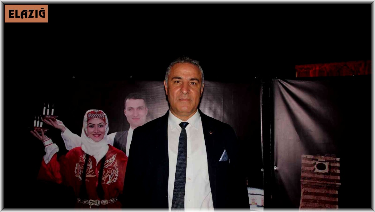 Halk Eğitim Merkezi korosu, kürsübaşı konserinde seslendirdikleri eserlerle kulakların pasını sildi